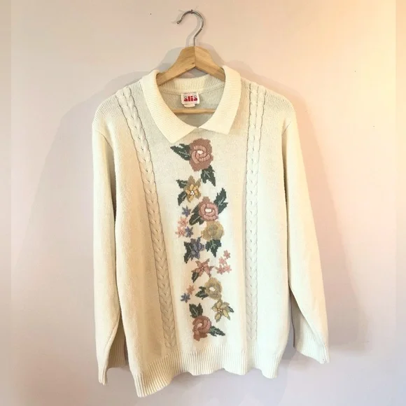 ❣️SOLD❣️Vintage Alia Floral Sweater - Picture 1 of 8